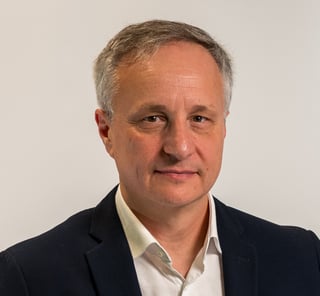 Chris Salkovic professional photo headshot August 2023_cropped